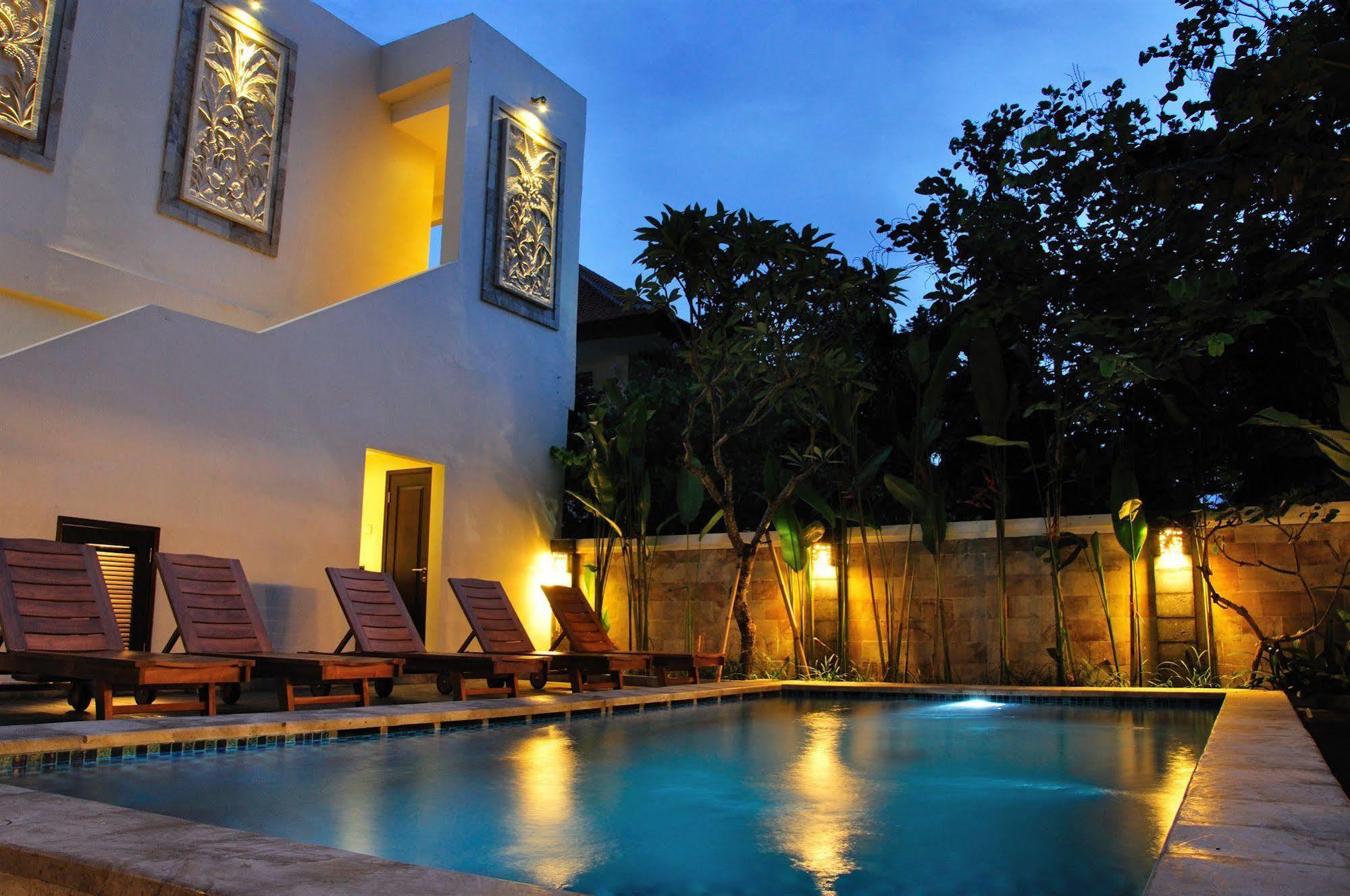 Sari Villa Sanur Beach Екстер'єр фото